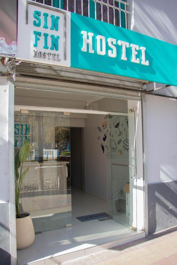 Sin Fin Hostel Мендоса Екстериор снимка