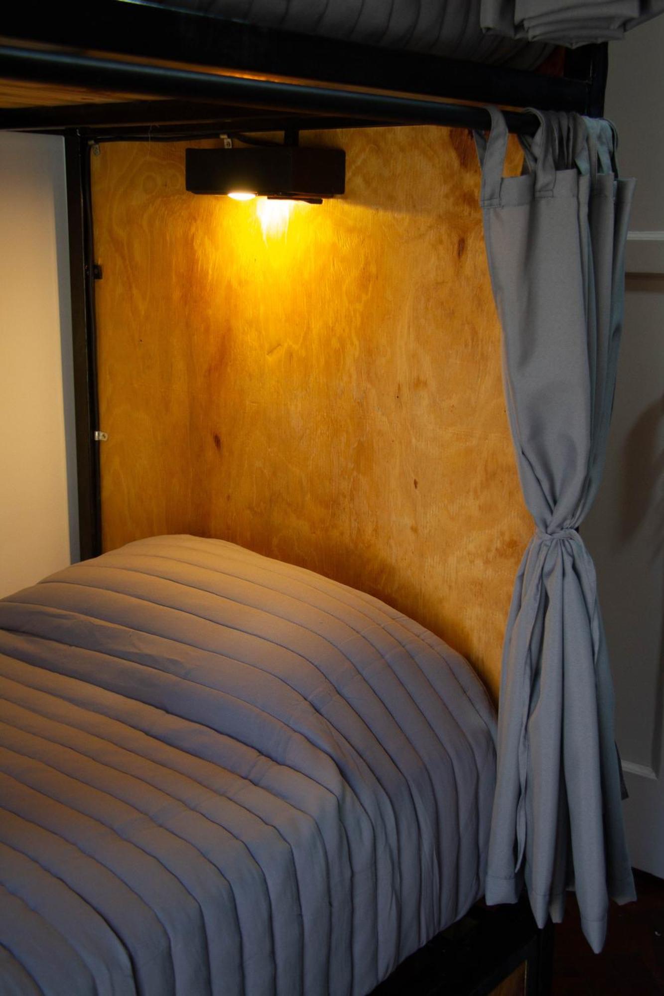 Sin Fin Hostel Мендоса Екстериор снимка